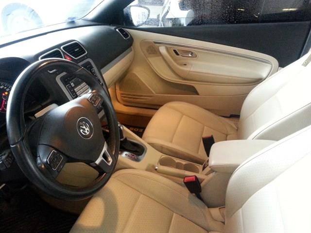 Volkswagen Eos 2012 photo 1
