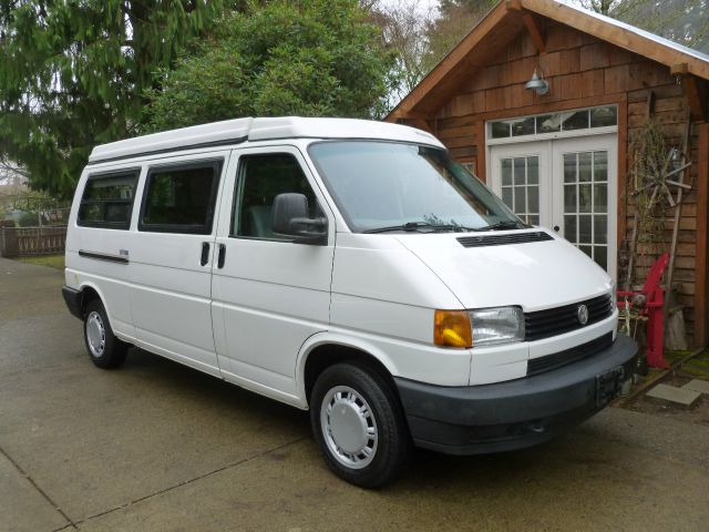 Volkswagen EuroVan 1995 photo 3