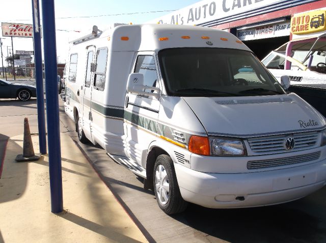 Volkswagen EuroVan 1998 photo 2