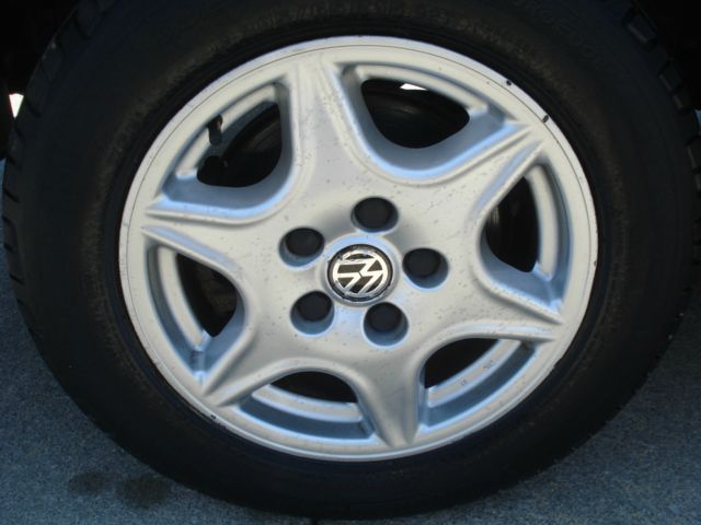 Volkswagen EuroVan 1999 photo 12