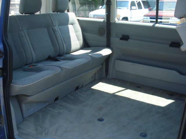Volkswagen EuroVan 1999 photo 21