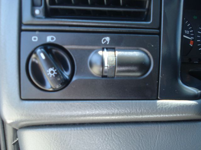 Volkswagen EuroVan 1999 photo 7