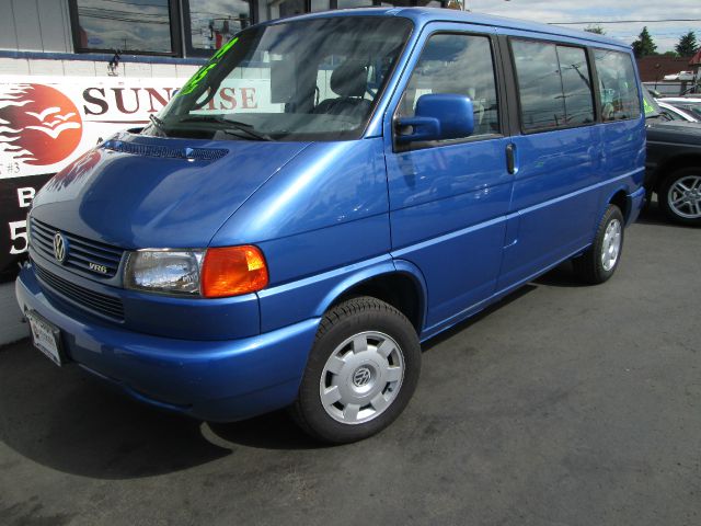 Volkswagen EuroVan 1999 photo 3