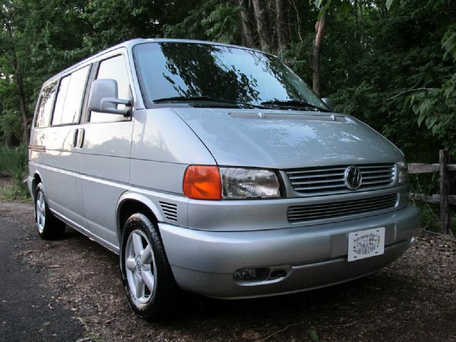 Volkswagen EuroVan 2001 photo 18