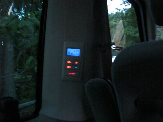 Volkswagen EuroVan 2001 photo 51