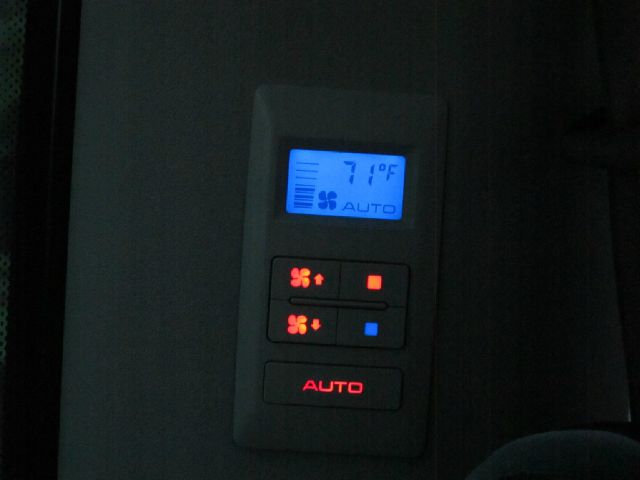 Volkswagen EuroVan 2001 photo 6