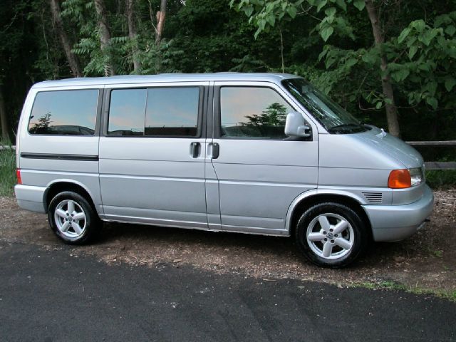 Volkswagen EuroVan 2001 photo 71