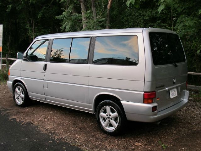 Volkswagen EuroVan 2001 photo 83