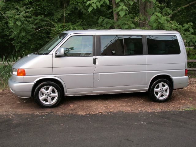 Volkswagen EuroVan 2001 photo 86