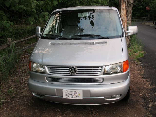 Volkswagen EuroVan 2001 photo 94