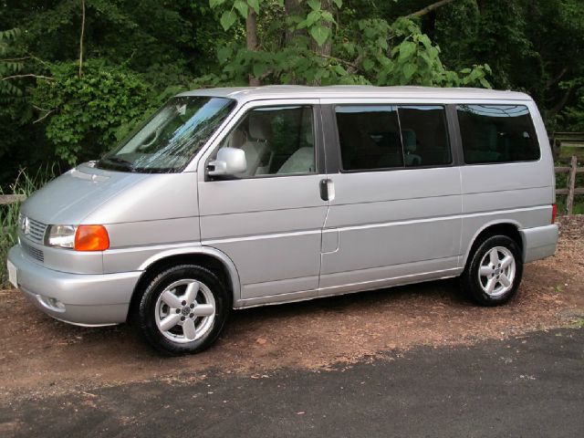 Volkswagen EuroVan 2001 photo 95