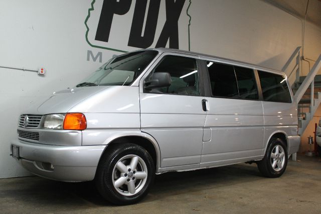 Volkswagen EuroVan 2001 photo 4