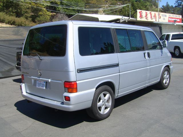 Volkswagen EuroVan 2001 photo 4
