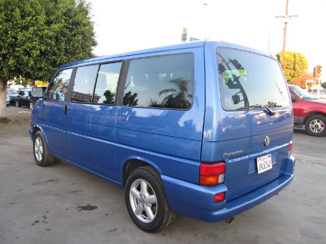 Volkswagen EuroVan 2002 photo 4