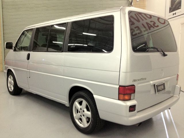 Volkswagen EuroVan FWD 4dr Sport MiniVan