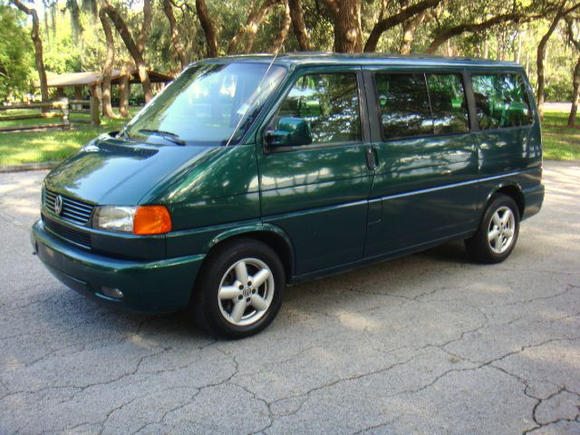 Volkswagen EuroVan 2003 photo 3