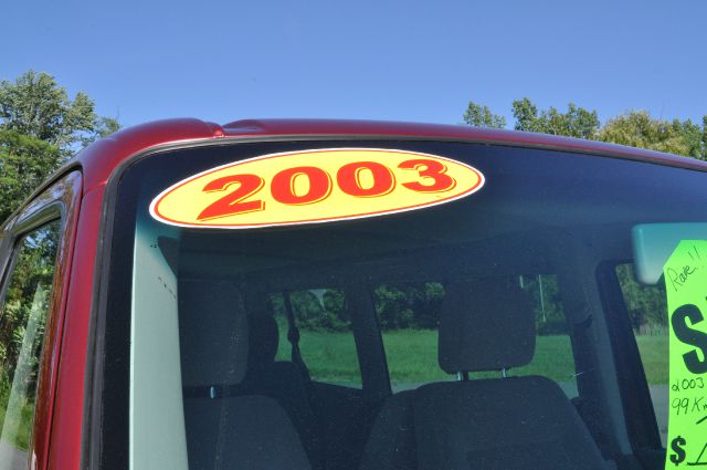 Volkswagen EuroVan 2003 photo 21