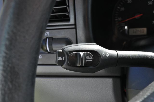 Volkswagen EuroVan 2003 photo 27