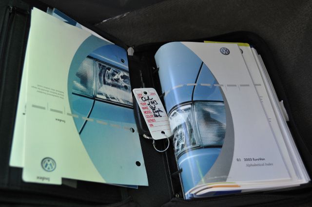 Volkswagen EuroVan 2003 photo 34