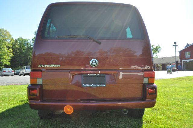 Volkswagen EuroVan 2003 photo 8