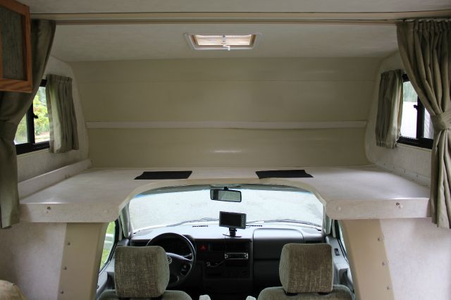 Volkswagen EuroVan Deluxe Sport MiniVan