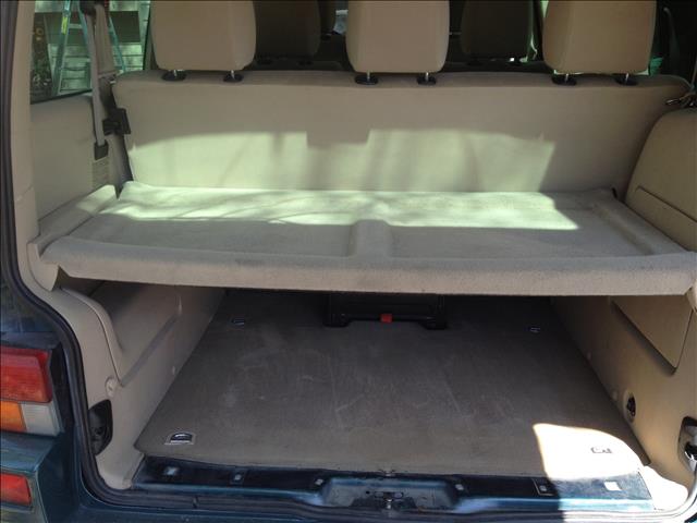 Volkswagen EuroVan 2003 photo 5