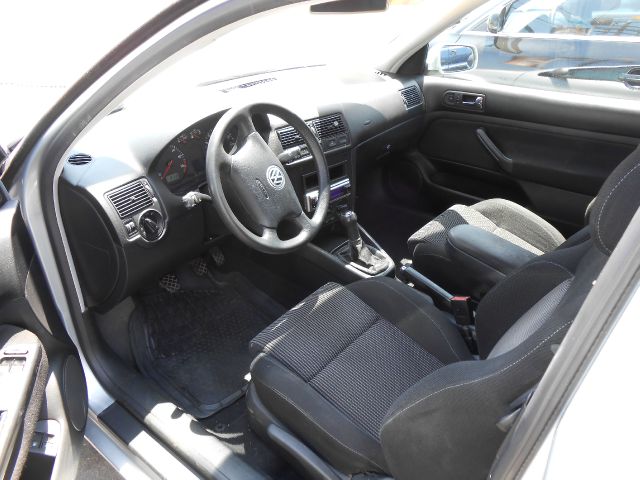 Volkswagen GTI 2002 photo 2