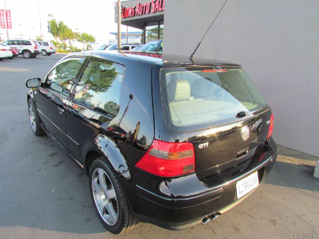 Volkswagen GTI 2002 photo 11