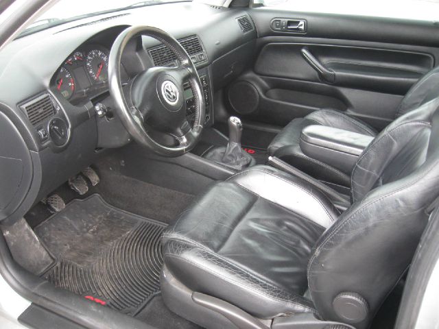 Volkswagen GTI 2003 photo 1