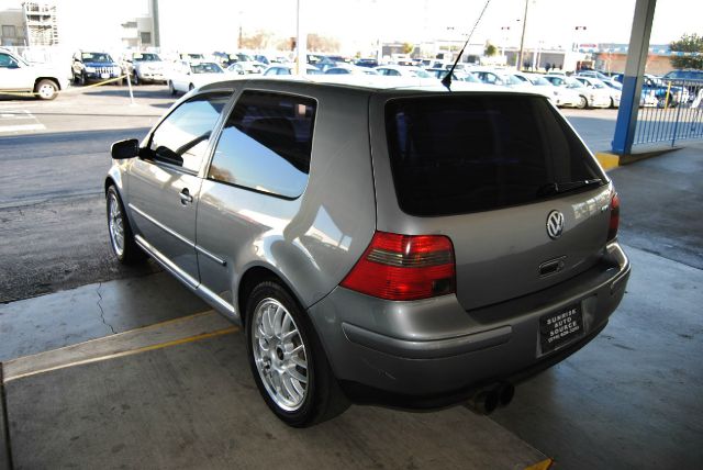 Volkswagen GTI 2003 photo 2