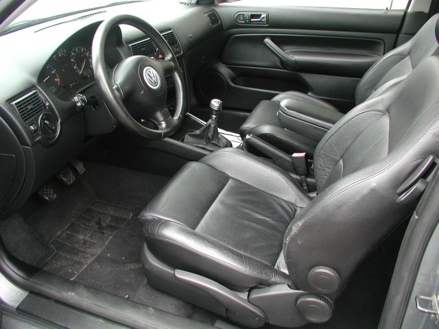 Volkswagen GTI 2005 photo 18