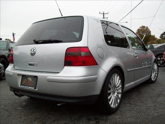 Volkswagen GTI 2005 photo 1