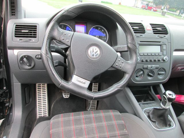 Volkswagen GTI Wagon SE Hatchback
