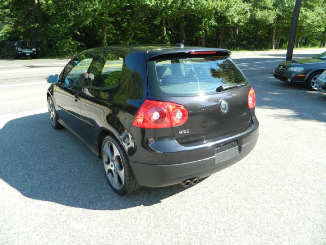 Volkswagen GTI 2007 photo 4