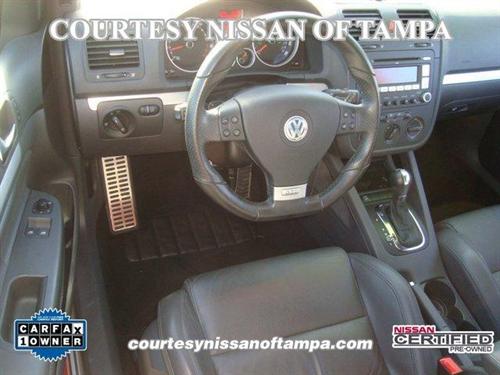 Volkswagen GTI 2009 photo 4