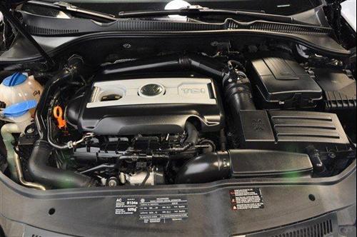 Volkswagen GTI 2009 photo 4