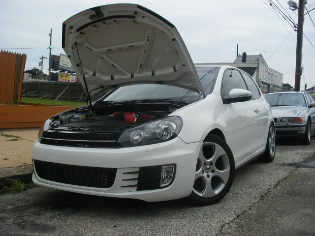 Volkswagen GTI 2010 photo 4