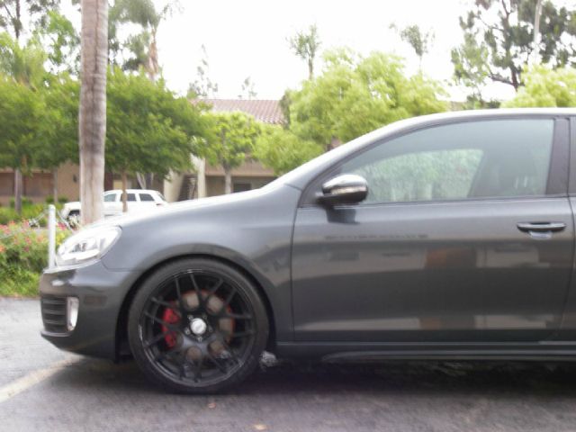 Volkswagen GTI 2010 photo 1