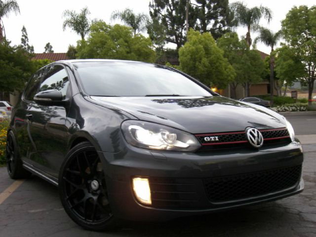 Volkswagen GTI 2010 photo 13