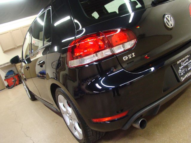 Volkswagen GTI 2010 photo 0
