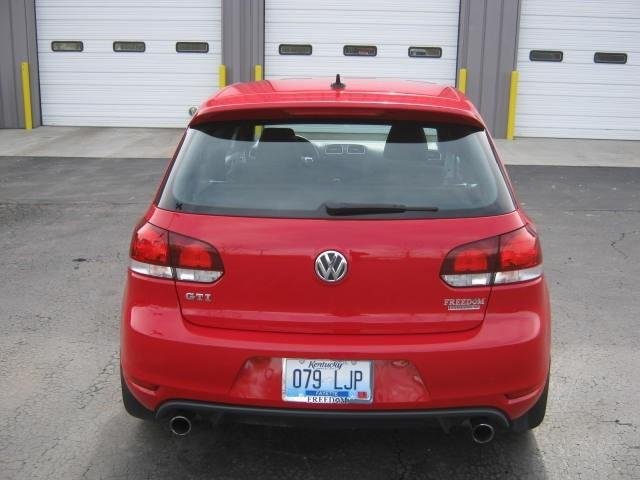 Volkswagen GTI 2010 photo 5