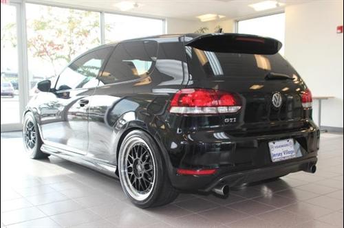 Volkswagen GTI 2011 photo 1