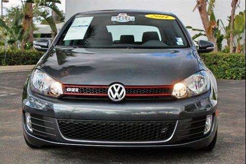 Volkswagen GTI 2011 photo 1