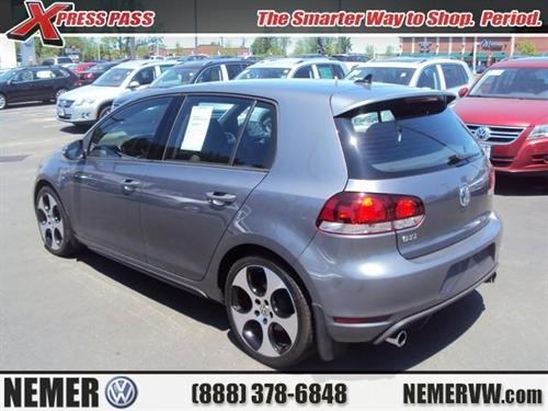 Volkswagen GTI 2011 photo 1