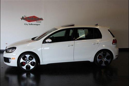 Volkswagen GTI 2011 photo 2