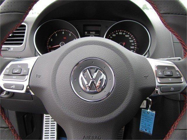 Volkswagen GTI 2012 photo 1