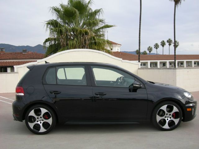 Volkswagen GTI Clk320 Cabriolet Hatchback