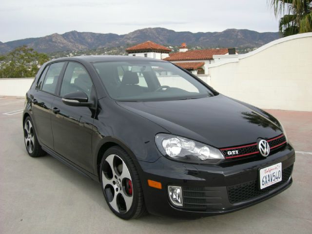 Volkswagen GTI 2012 photo 2