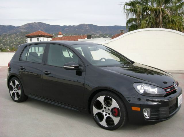 Volkswagen GTI 2012 photo 3
