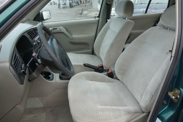 Volkswagen Golf 1996 photo 1